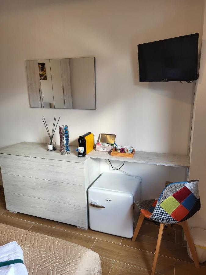 Di Gioia Home B&B Cosenza Extérieur photo