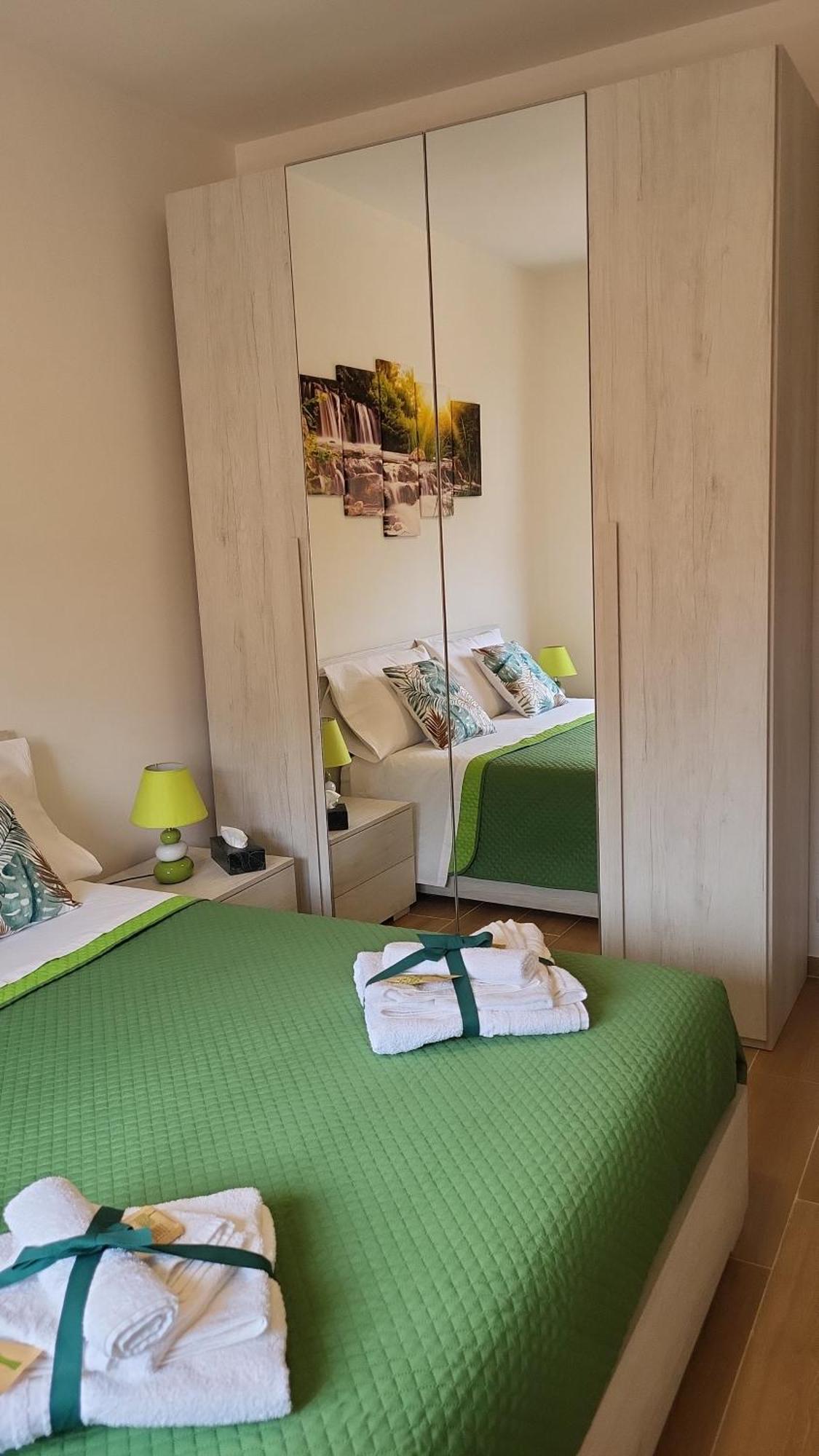 Di Gioia Home B&B Cosenza Extérieur photo